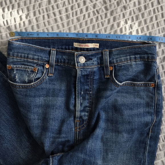 Levi's Wedgie S Ripped Deep Medium Wash Denim Jeans Size 29 - Picture 4 of 7